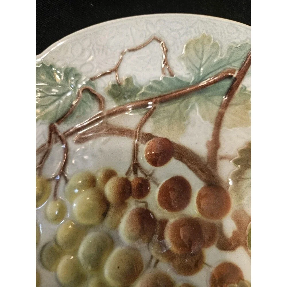Rare Antique Keller & Guerin St Clement France Majolica Plate Fruit White Grapes
